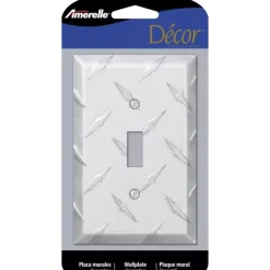 Amerelle Diamond Silver 1 gang Stamped Aluminum Toggle Wall Plate 1 pk
