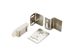 Amerock 3/4 in. W X 1-15/16 in. L White Plastic Magnetic Catch 1 pk