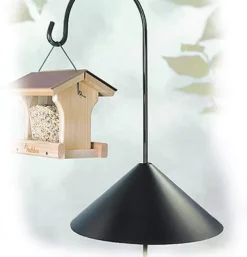 Audubon 7.5 in. H X 18 in. W X 18 in. D Squirrel Baffle