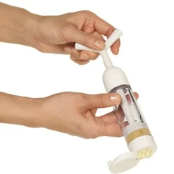 Chef'n White Plastic Garlic Machine