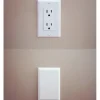 Dreambaby CoverPlug White Plastic Outlet Cover 2 pk