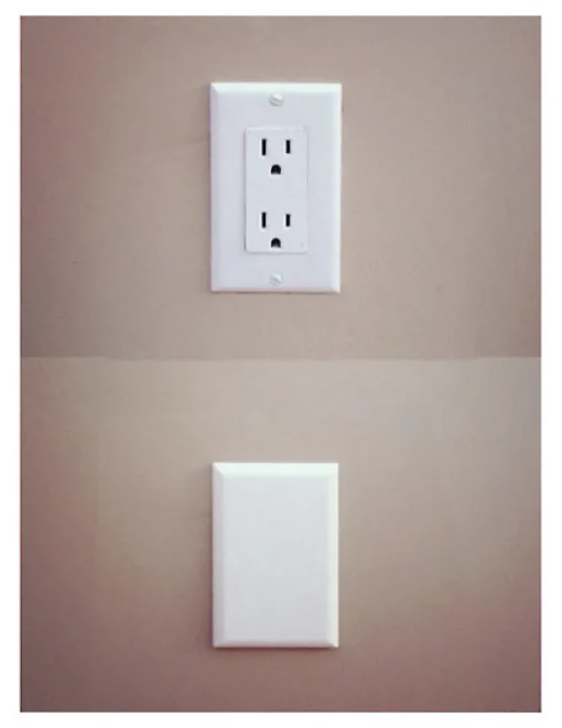 Dreambaby CoverPlug White Plastic Outlet Cover 2 pk