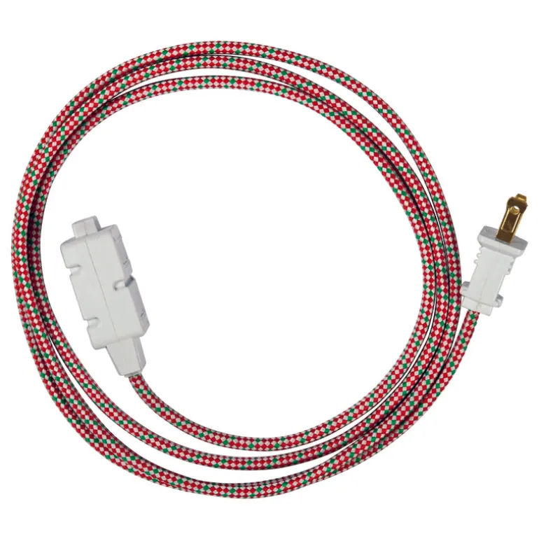 Fabcordz Indoor 6 ft. L Green/Red/White Extension Cord 16/2 SPT-2