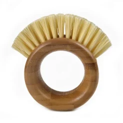 Full Circle The Ring 3.74 in. W Medium Bristle 3.54 in. Bamboo Handle Vegetable Brush