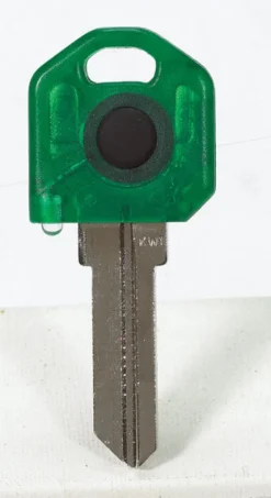 Giant Concepts LLC Keylights House Key Blank w/Flashlight Single sided For Fits Kwikset KW1/Weiser WR3 and WR5 locks (Pack of 10)
