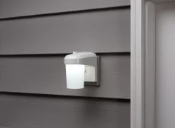 Halo White 9W 120V Dusk to Dawn LED Jelly Jar Light 6.8 H x 4.5 W x 5.4 D in. with Photocell