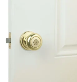 Kwikset SmartKey Juno Polished Brass Entry Door Knob KW1 1-3/4 in.