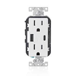 Leviton Decora 15 amps 125 V Type A/C Duplex White Outlet and USB Charger 5-15R 1 pk