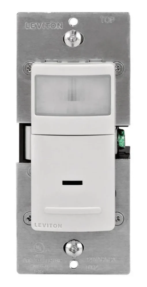 Leviton Decora 2.5 amps Single Pole Motion Sensor Switch White 1 pk
