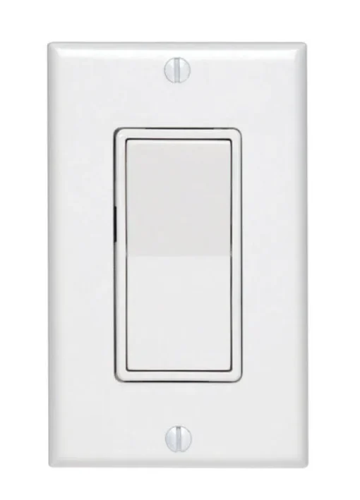 Leviton Decora Illuminated 15 amps Single Pole Rocker Switch White 1 pk