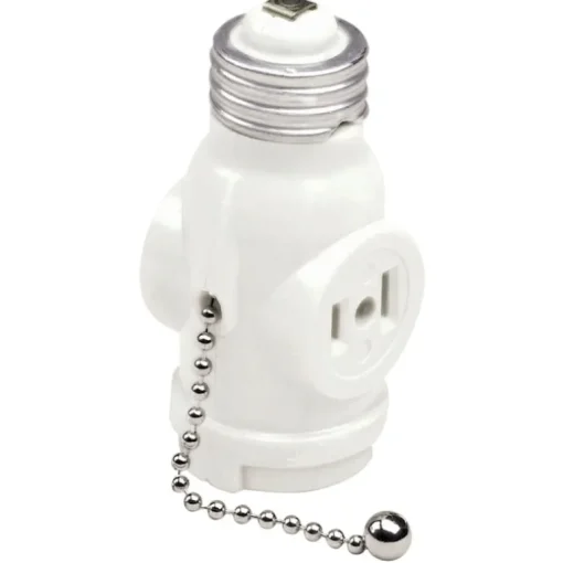 Leviton Plastic Medium Base Pull Chain Socket w/Outlet 1 pk