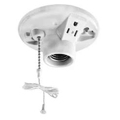 Leviton Porcelain Incandescent Medium Base Pull Chain Socket w/Outlet 1 pk