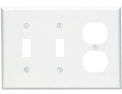 Leviton White 3 gang Plastic Duplex/Toggle Wall Plate 1 pk