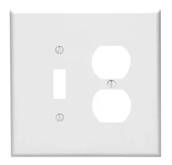 Leviton White 2 gang Thermoset Plastic Duplex/Toggle Wall Plate 1 pk