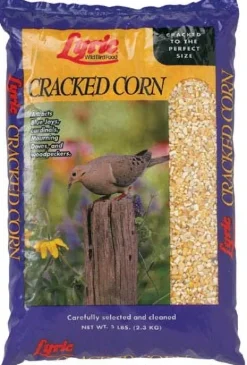 Lyric Cracked Corn Feed 5 Lbs.