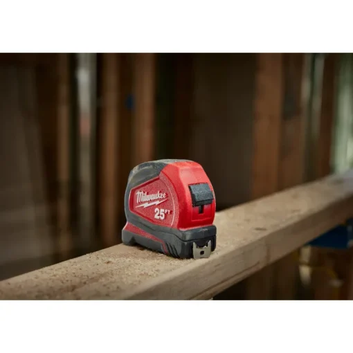 Milwaukee 25 ft. L X 1.65 in. W Compact Tape Measure 1 pk