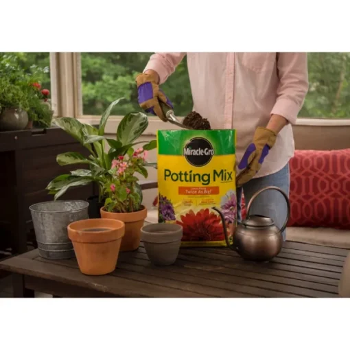 Miracle Gro 75651300 1 Cu Ft Miracle-Gro┬« Potting Mix 0.21-0.11-0.16 (Pack of 80)