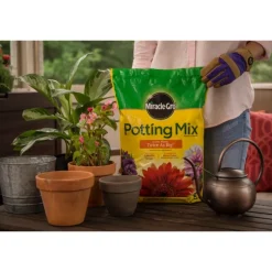 Miracle Gro 75651300 1 Cu Ft Miracle-Gro┬« Potting Mix 0.21-0.11-0.16 (Pack of 80)