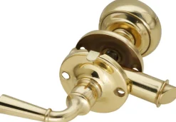 National Hardware Bright Brass Zinc Screen Storm Door Latch 1 pk
