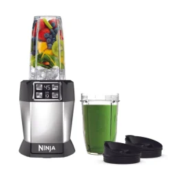 Ninja Black/Silver Metal/Plastic Blender 24 oz 2 speed