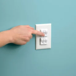 Safety 1st White Plastic Outlet Protector 32 pk (Pack of 4)