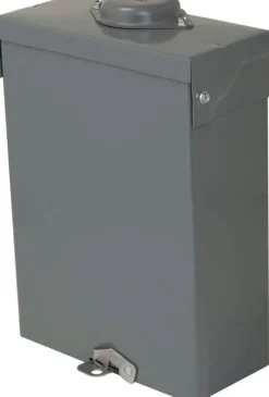 Square D HomeLine 100 amps 120/240 V 6 space 12 circuits Wall Mount Main Lug Load Center