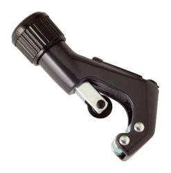 TUBE CUTTER 1-1/8"D