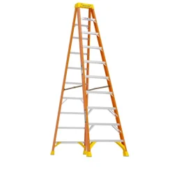Werner 10 ft. H Fiberglass Step Ladder Type IA 300 lb. capacity
