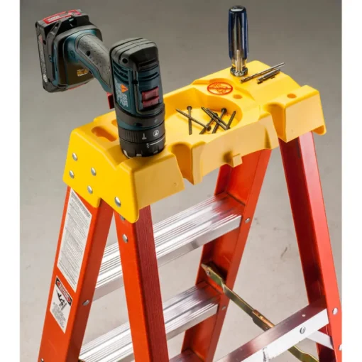 Werner 10 ft. H Fiberglass Step Ladder Type IA 300 lb. capacity