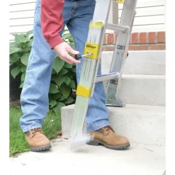 Werner Extension Ladder Equalizer Aluminum 28 ' Ansi, Osha 250 Lb 90 Degrees