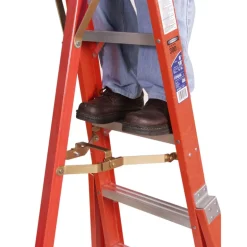 Werner Ftp6210 10' Fiberglass Tripod Ladder