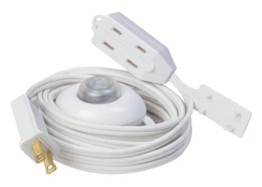 Woods Indoor 15 ft. L White Extension Cord with Switch 16/2