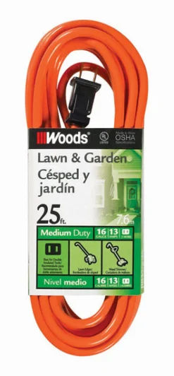 Woods Outdoor 25 ft. L Orange Extension Cord 16/2