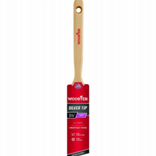 Wooster Silver Tip 1-1/2 in. Soft Angle Paint Brush